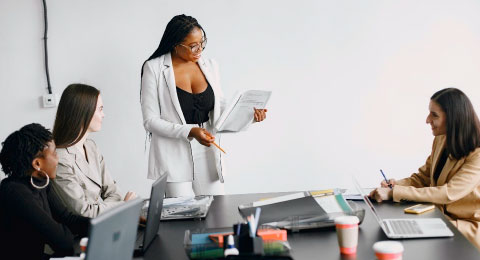 Empresa de Servicios con Mayor Crecimiento: Motor del Desarrollo Empresarial